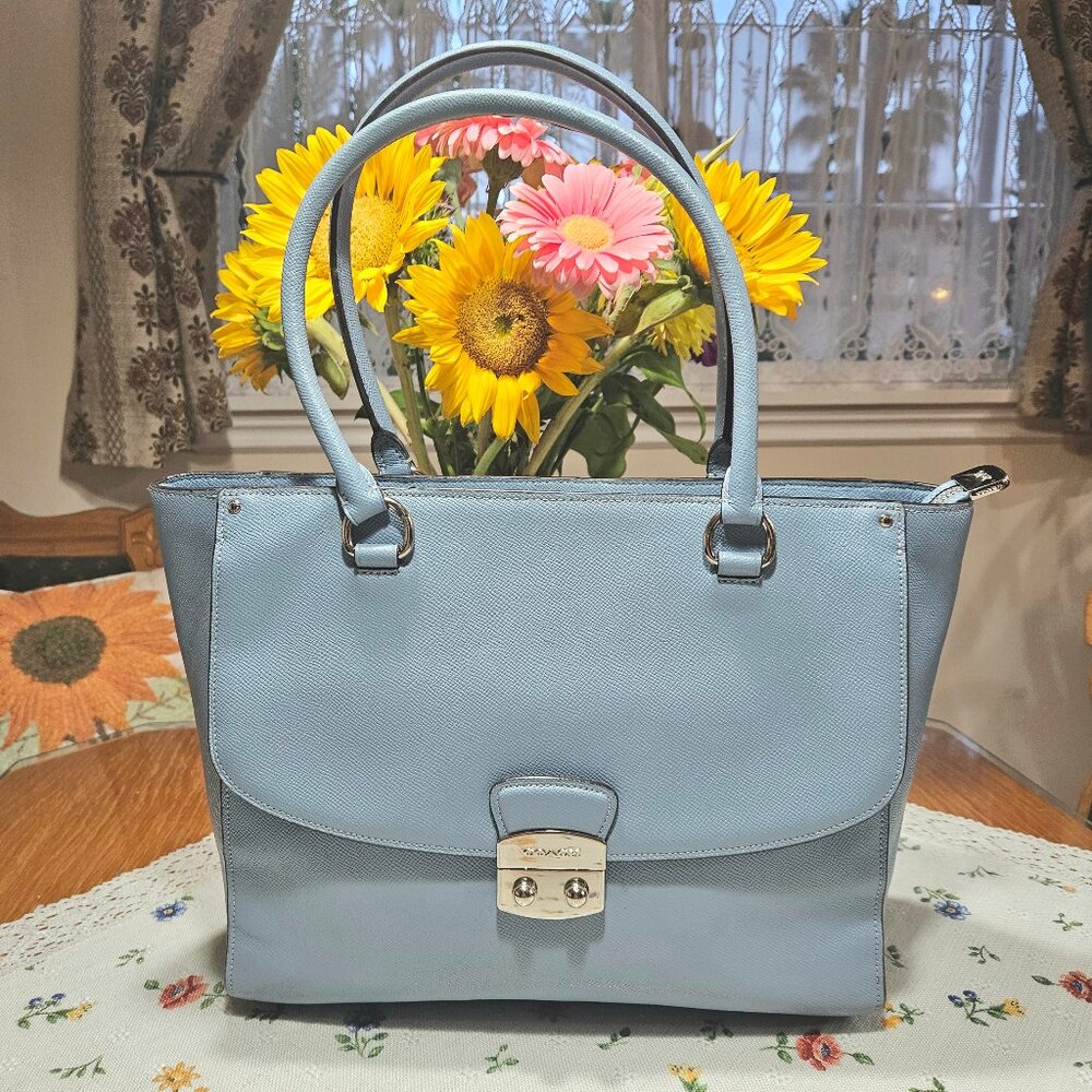 COACH F48629 Cornflower Blue Crossgrain Leather Tote